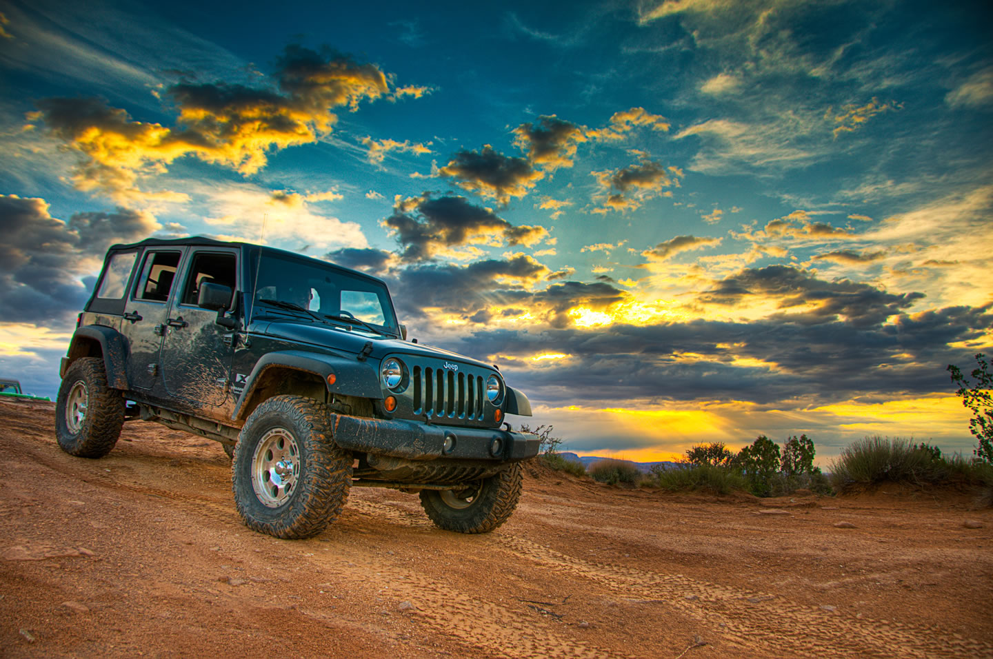 sunset jeep tour moab